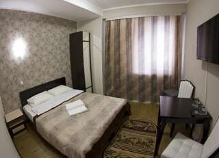 Гостиница Марракеш Улан-Удэ Улучшенный двухместный номер с 1 кроватью или 2 отдельными кроватями-1